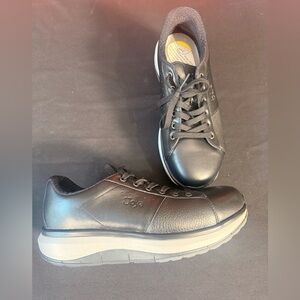 JOYA Malibu Women Black Leather Slip Resistant Lace-Up Shoe Size 10